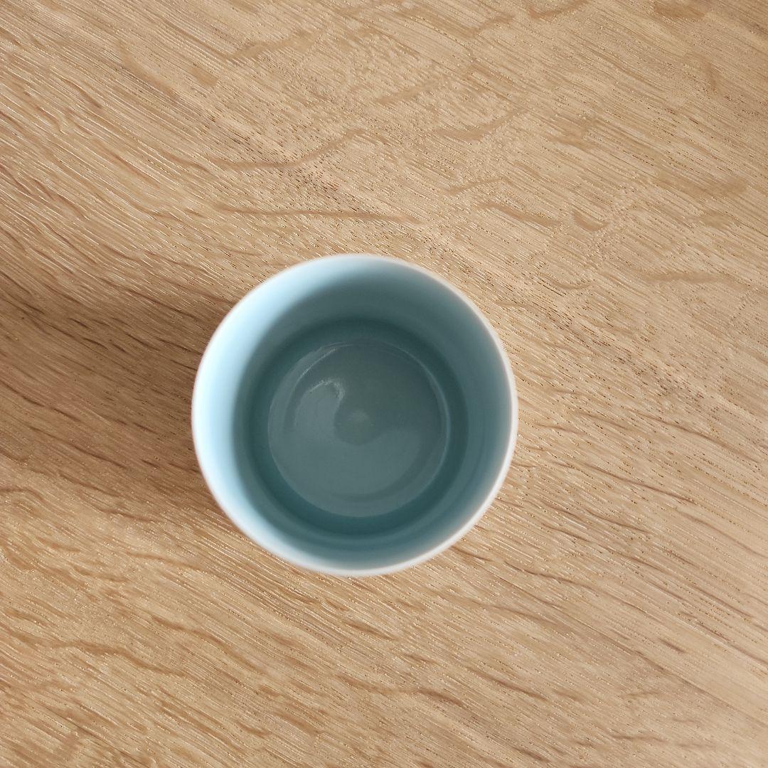 川瀬　忍　　青磁筒　　共箱
