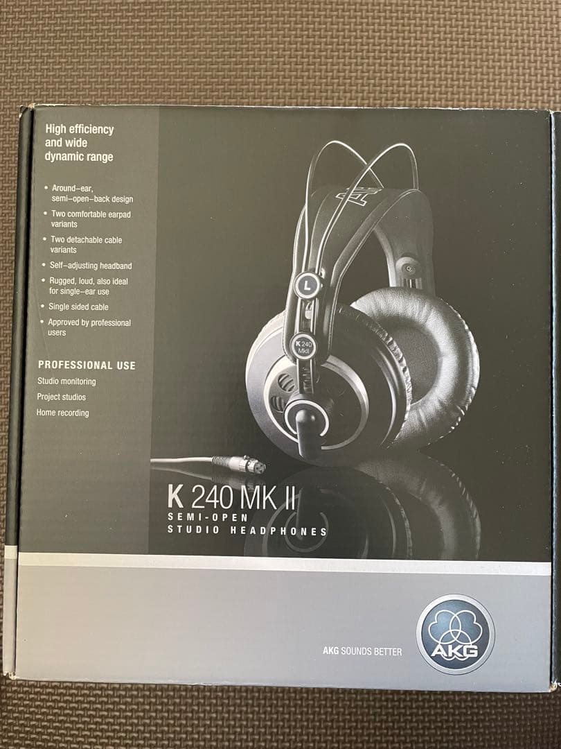 ヘッドホン AKG K240 MKII