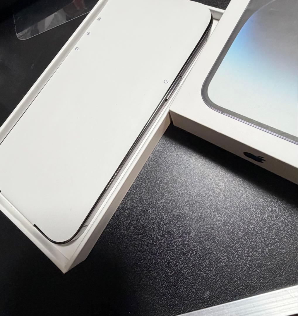 海外版 iPhone 14 Pro Max 256gb RIMOWAケース付き