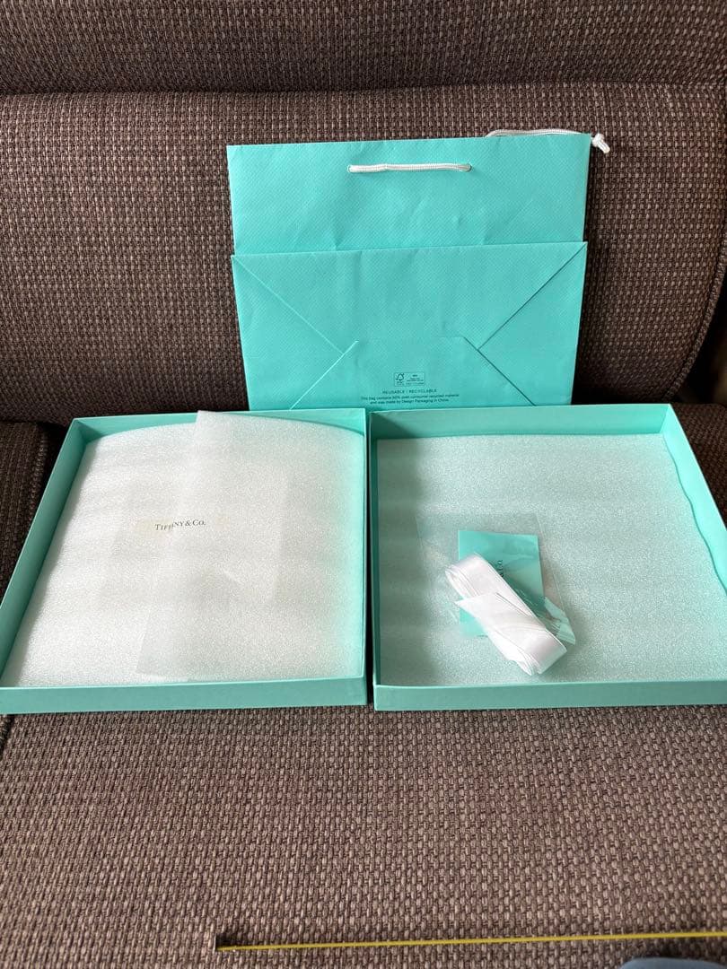 新品未使用 ティファニー ブルーボックス プレート 1枚（24x24cm）