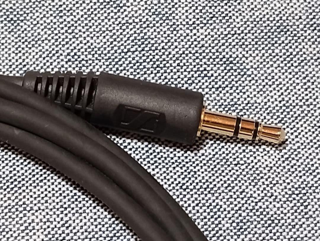 ヘッドホン SENNHEISER HD 598