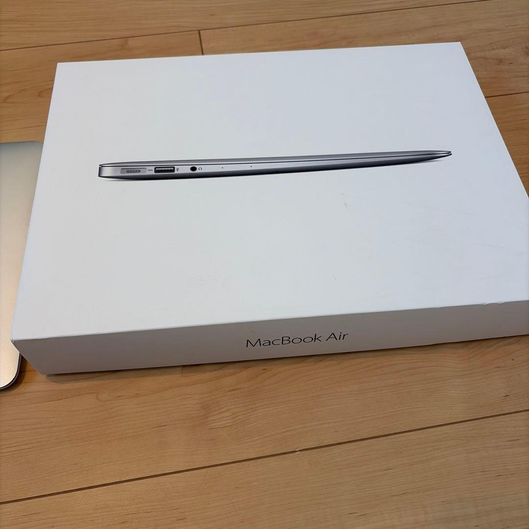 MacBook Air 13インチ シルバー A1466