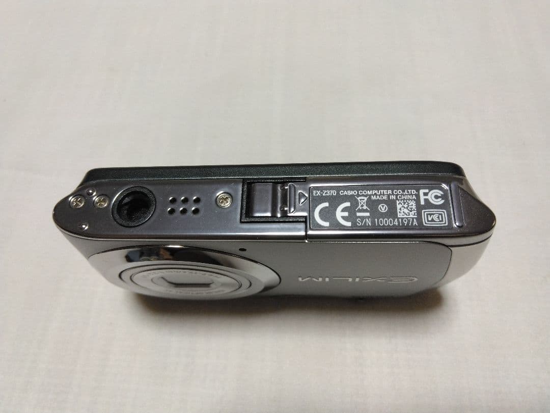 CASIO EXILIM EX-Z370 中古品