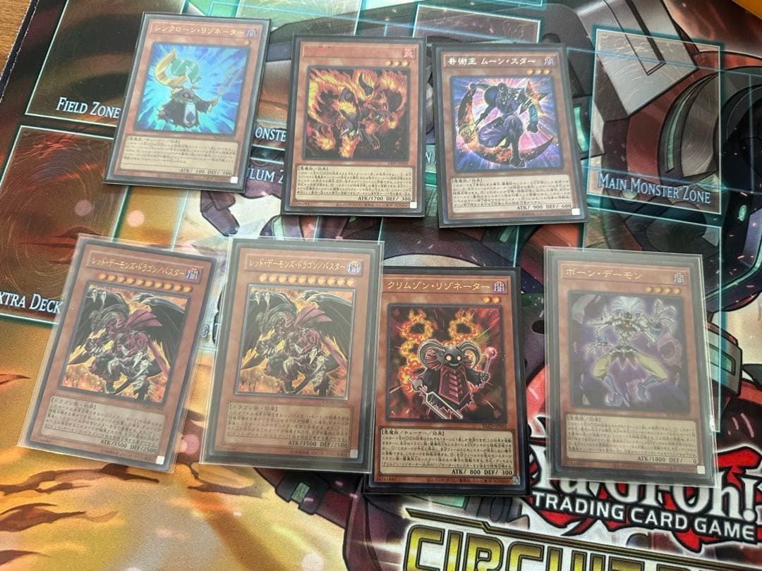 ジャックアトラス・レッドデーモンデッキ　高レアリティ　調整用パーツ付き