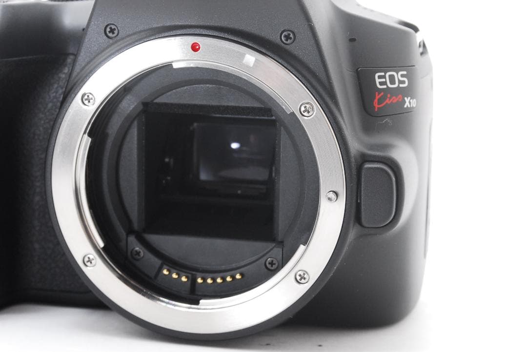 Canon Kiss X10 望遠90-300mm三脚付 Wi-Fi搭載