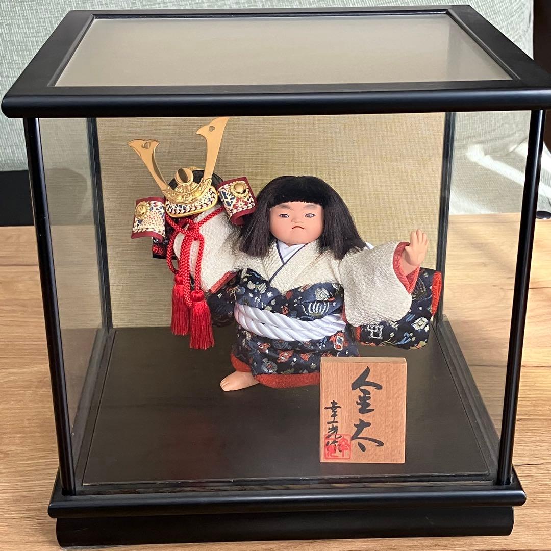 幸一光作「金太 兜」5号の五月人形ケース飾り