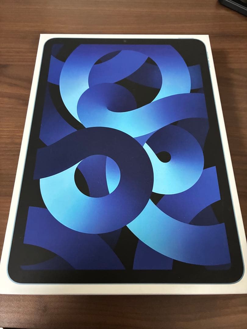 iPad Air 第5世代 Apple pencil esrケース付属