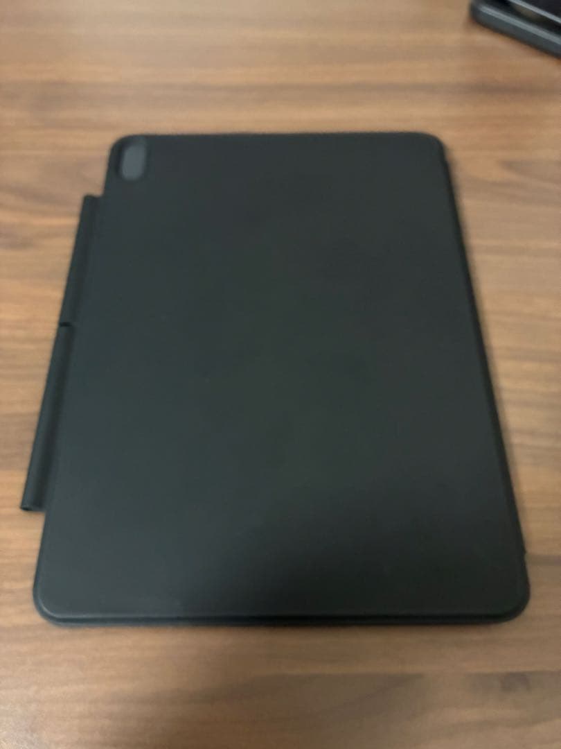 iPad Air 第5世代 Apple pencil esrケース付属