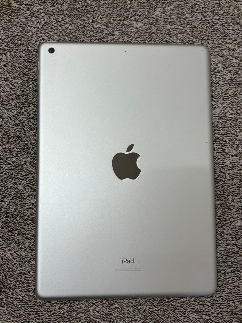 iPad 第7世代 32GB Cellular シルバー 訳あり バッテリー劣化