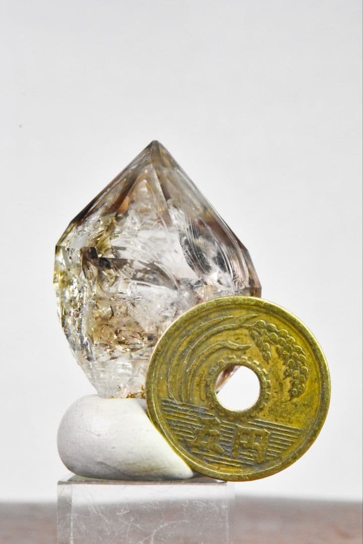 ナミビア エロンゴ産 スモーキーエレスチャル