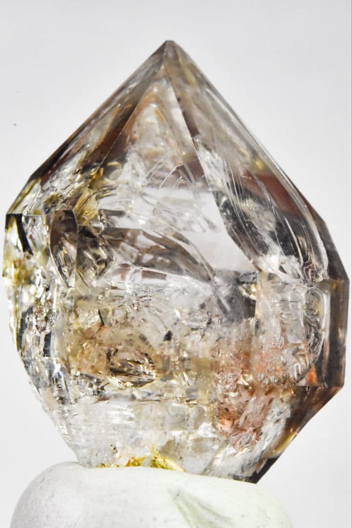 ナミビア エロンゴ産 スモーキーエレスチャル