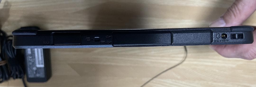 富士通 ARROWS Tab Q509/VE Widows11 USB-C充電可