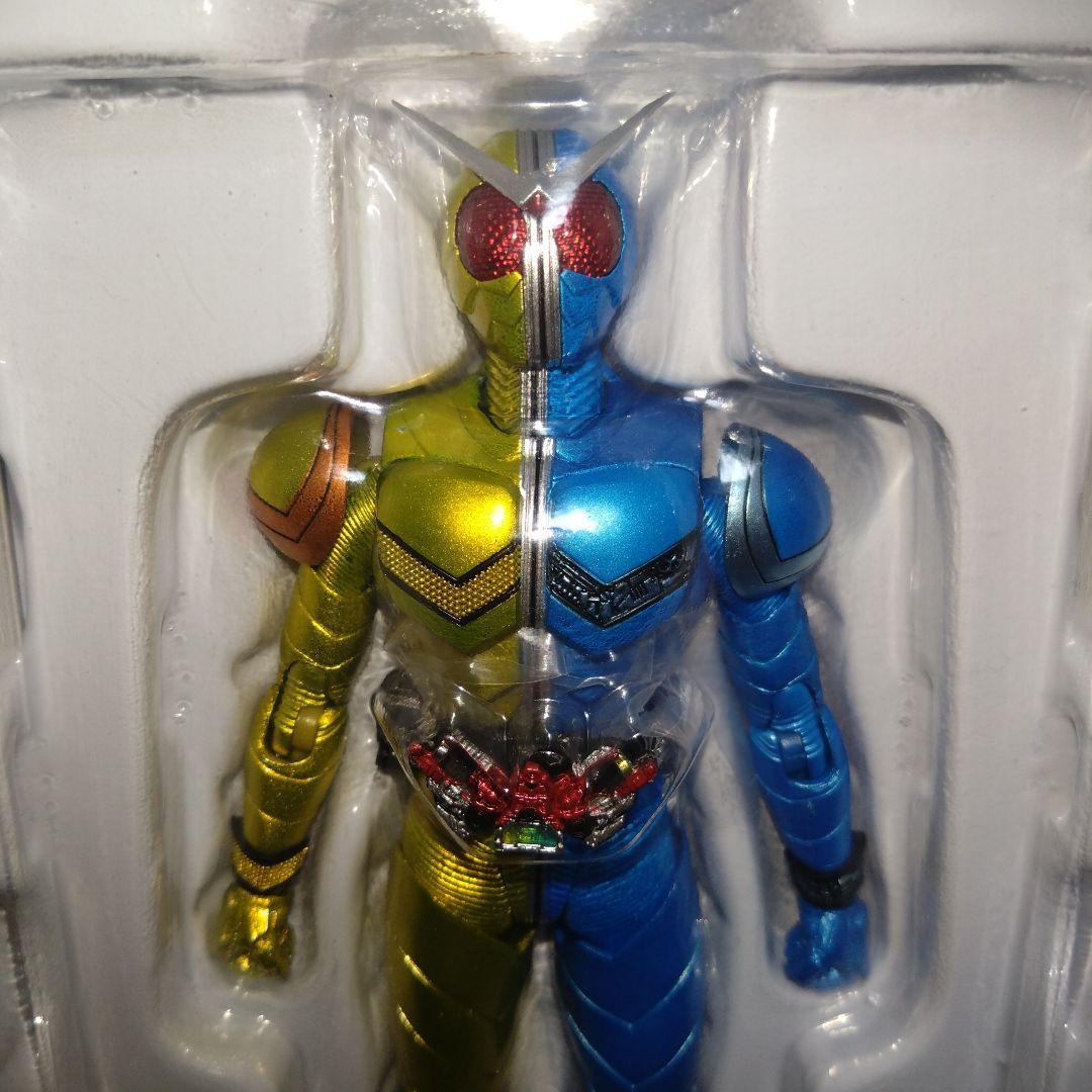 S.H.Figuarts（真骨彫製法）仮面ライダーW ヒートメタル　ルナトリガー