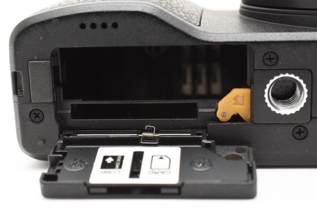 ■ショット数26回■APS-Cセンサー搭載■Ricoh リコー GR 初代