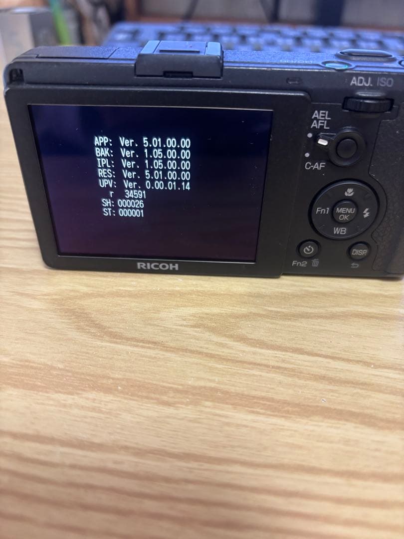 ■ショット数26回■APS-Cセンサー搭載■Ricoh リコー GR 初代