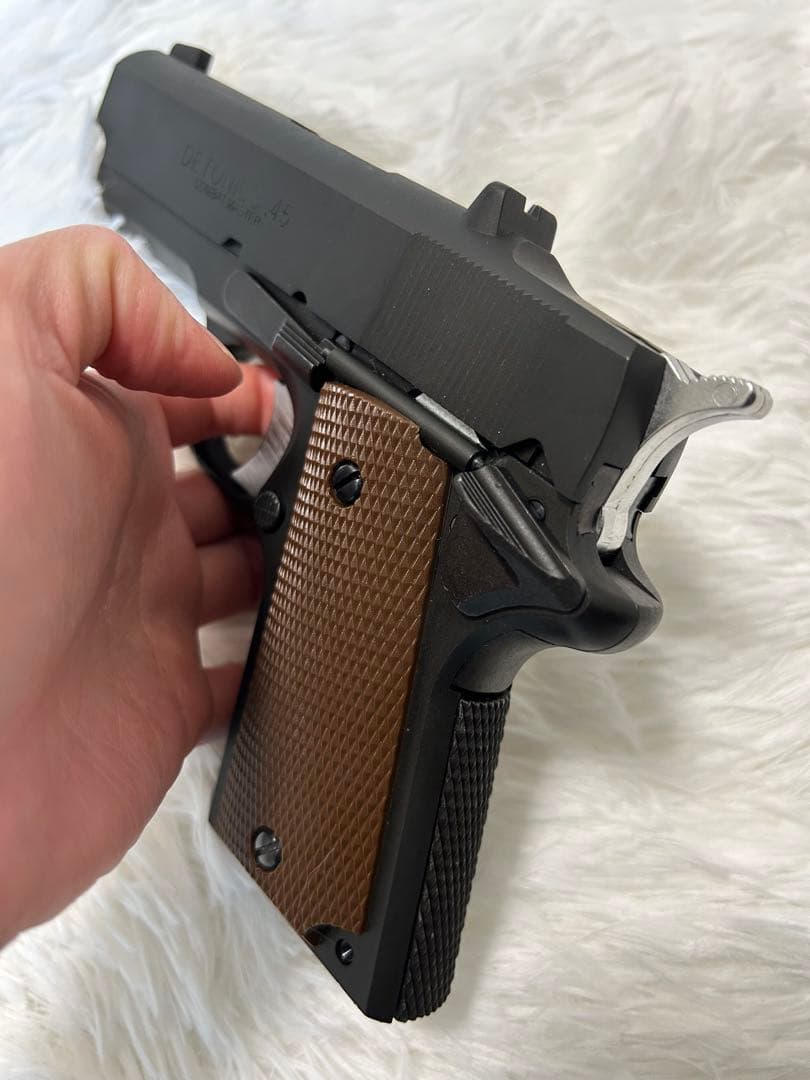 マルシン工業DETONICS 45 MAXI ガスガン 8mm BB弾