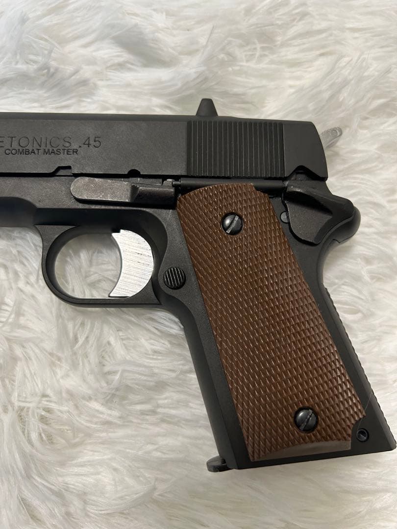 マルシン工業DETONICS 45 MAXI ガスガン 8mm BB弾