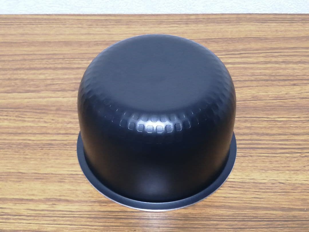 アイリスオーヤマ 炊飯器　RC-PC30-W 3合 銘柄量り炊き 圧力IH 美品