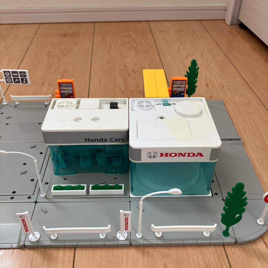 岩男 トミカタウン　ホンダカーズ　洗車場