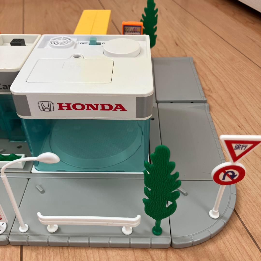 岩男 トミカタウン　ホンダカーズ　洗車場