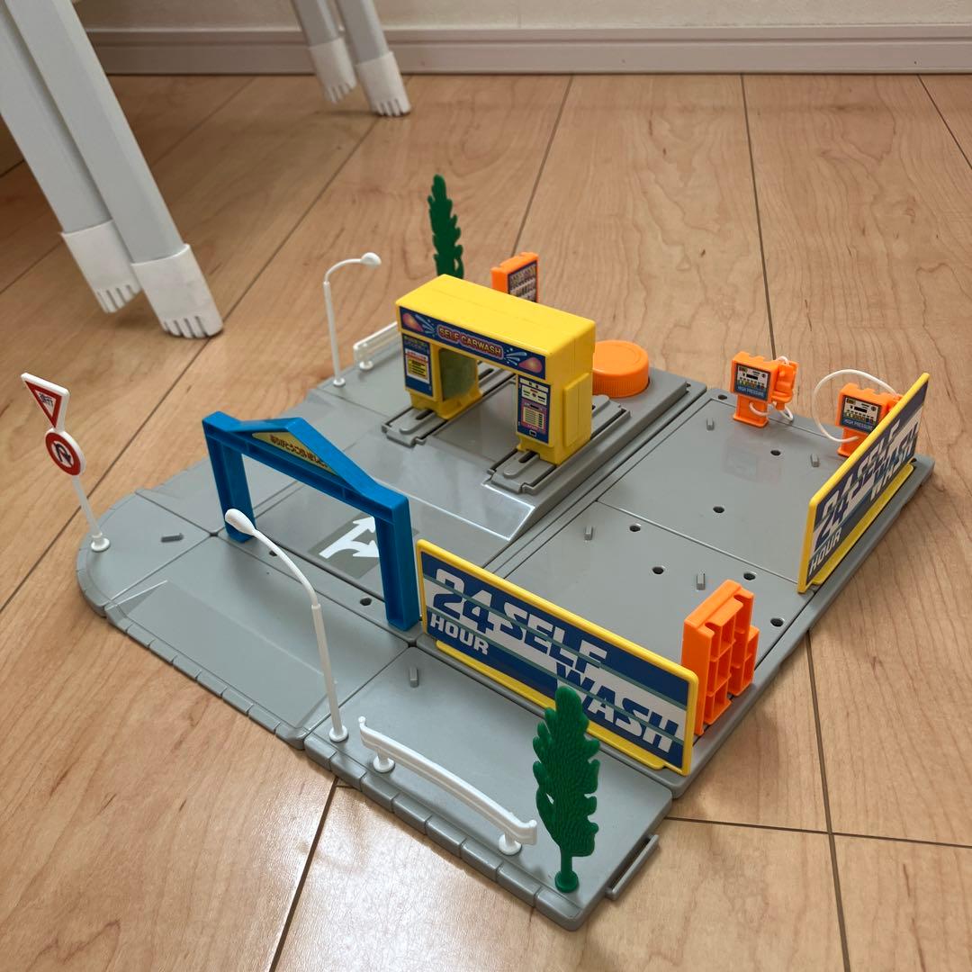 岩男 トミカタウン　ホンダカーズ　洗車場