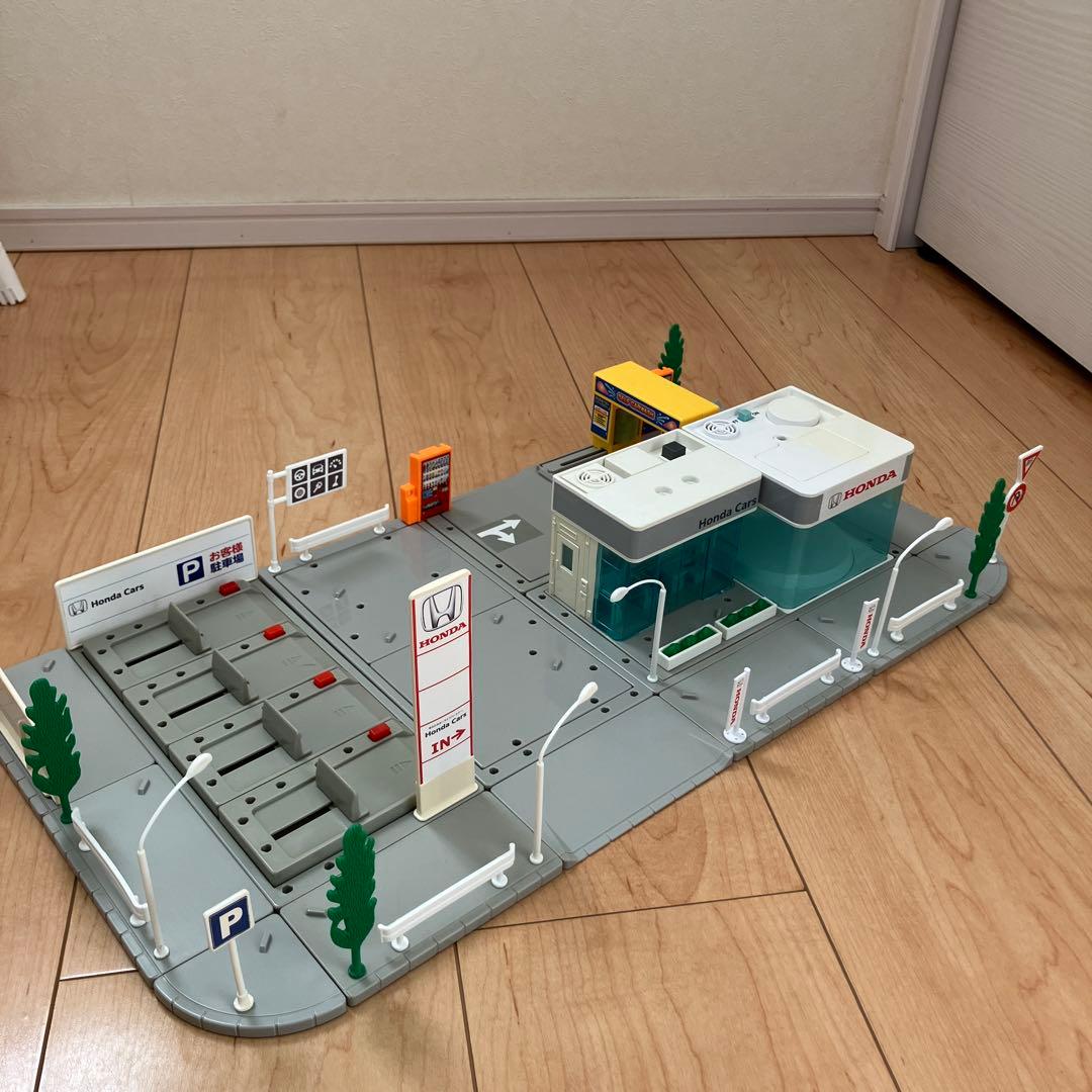 岩男 トミカタウン　ホンダカーズ　洗車場