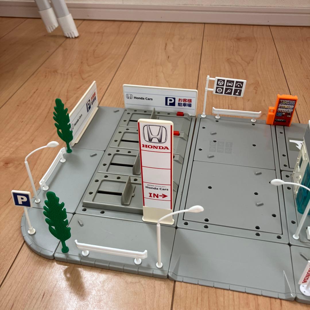 岩男 トミカタウン　ホンダカーズ　洗車場