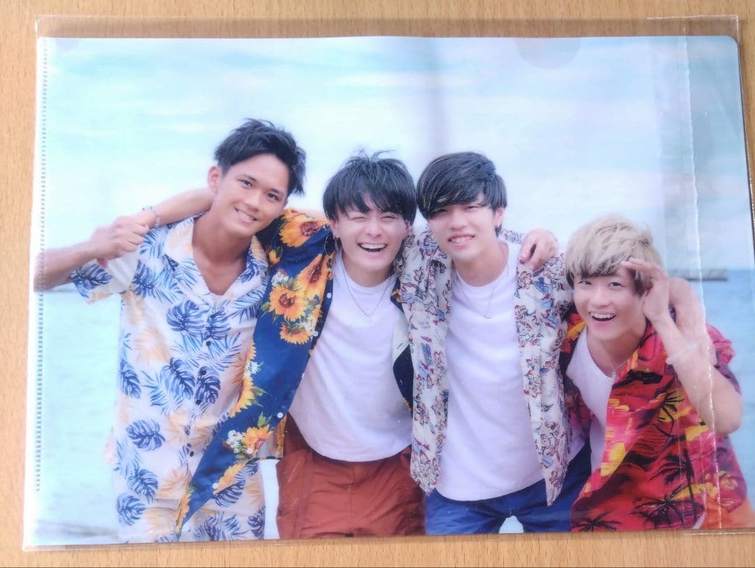 mic-alone マイクアローン 写真集 直筆サイン入り 2冊 クリアファイル