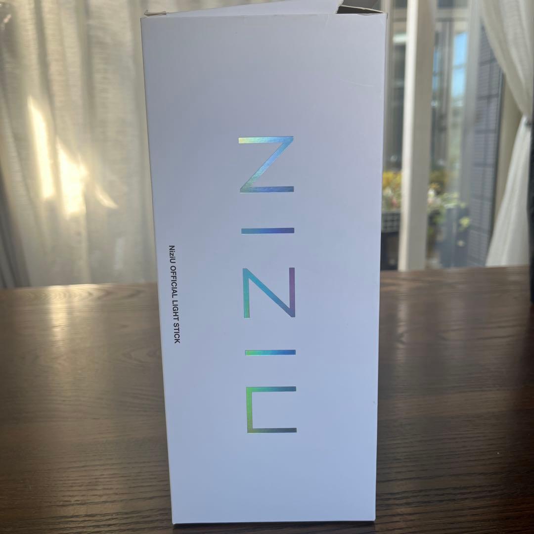 NiziU 公式ペンライト