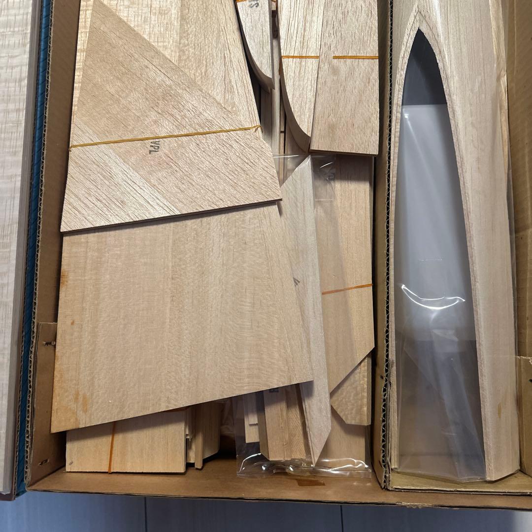 ラジコン　MK加藤無線飛行機　WILD 7（120-4Cycle）組立キット