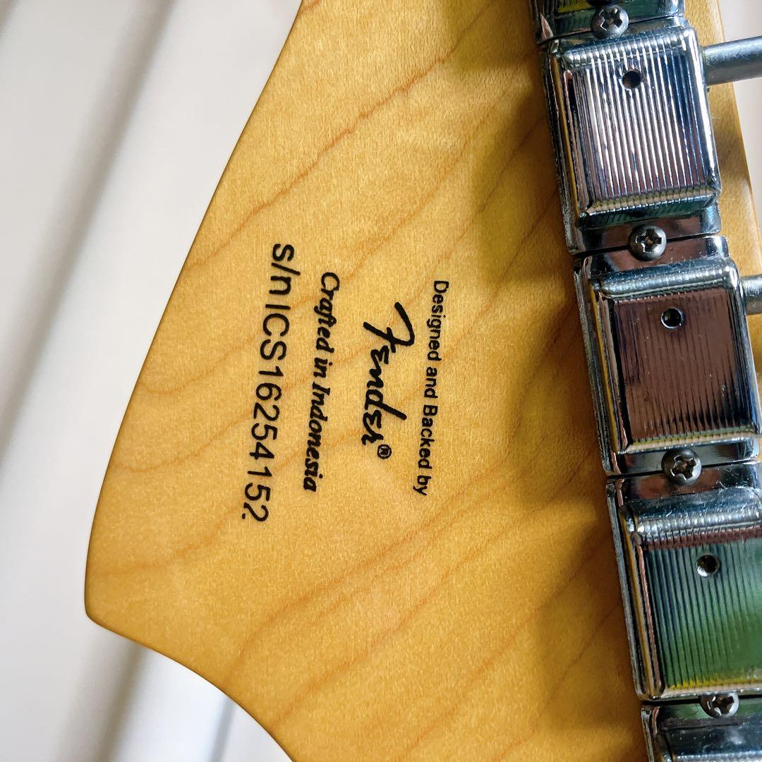 Squier by Fender Jaguar ジャガー サンバースト エレキ