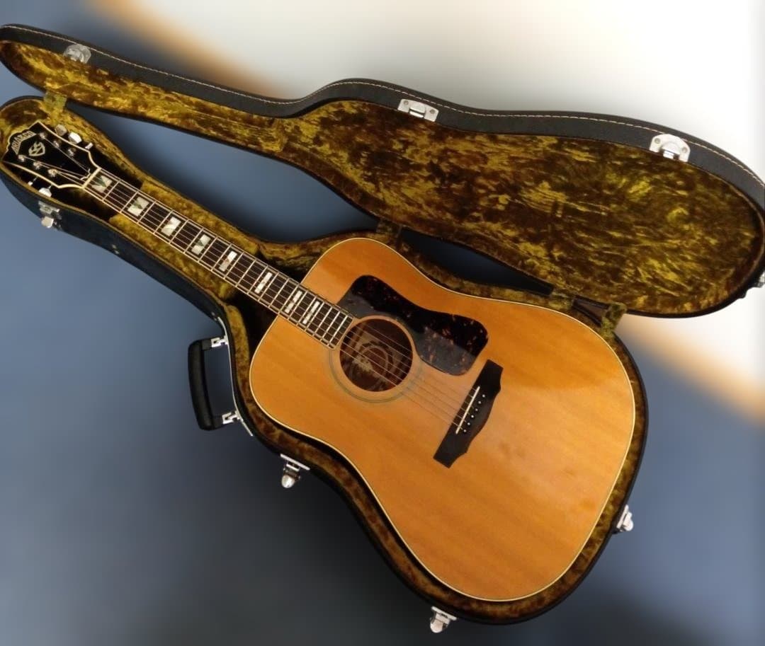 Aria ’70s GL500　Guild D-55 モデル