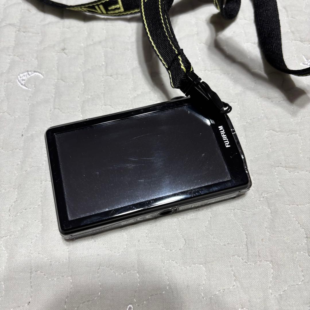FUJIFILM FinePix Z700EXR ブラック デジカメ コンデジ