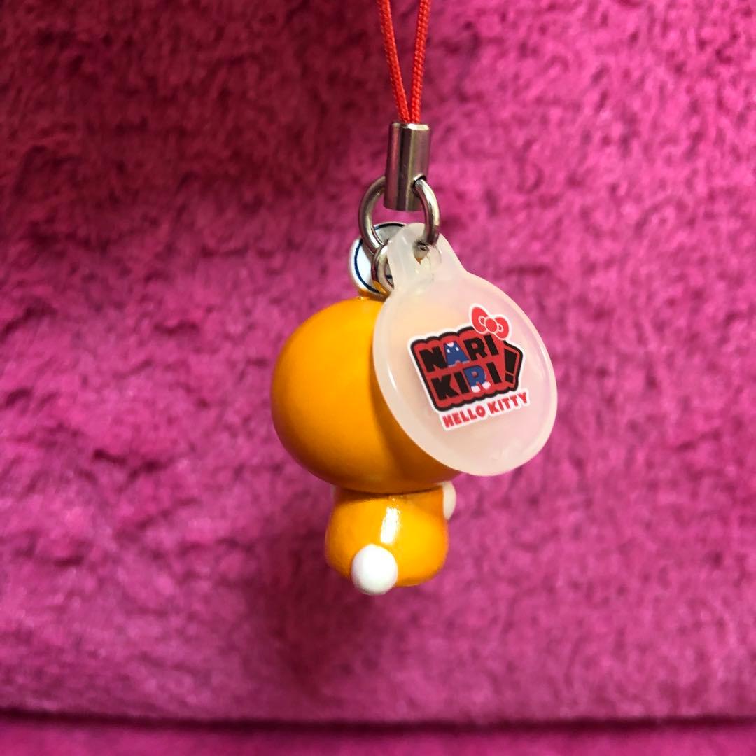 人気　たまごっち　なりきり　ハローキティ　めめっち キーホルダー　サンリオ