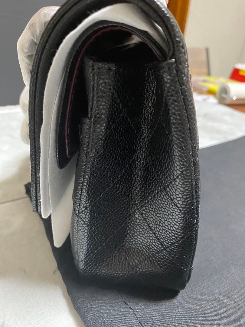 CHANELノベルティ キャビアスキンマトラッセ　シルバー　 VIPノベルティ