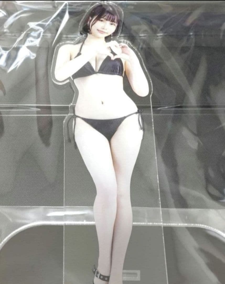 3連休限定価格 唯井まひろさん　超特大アクリルスタンド
