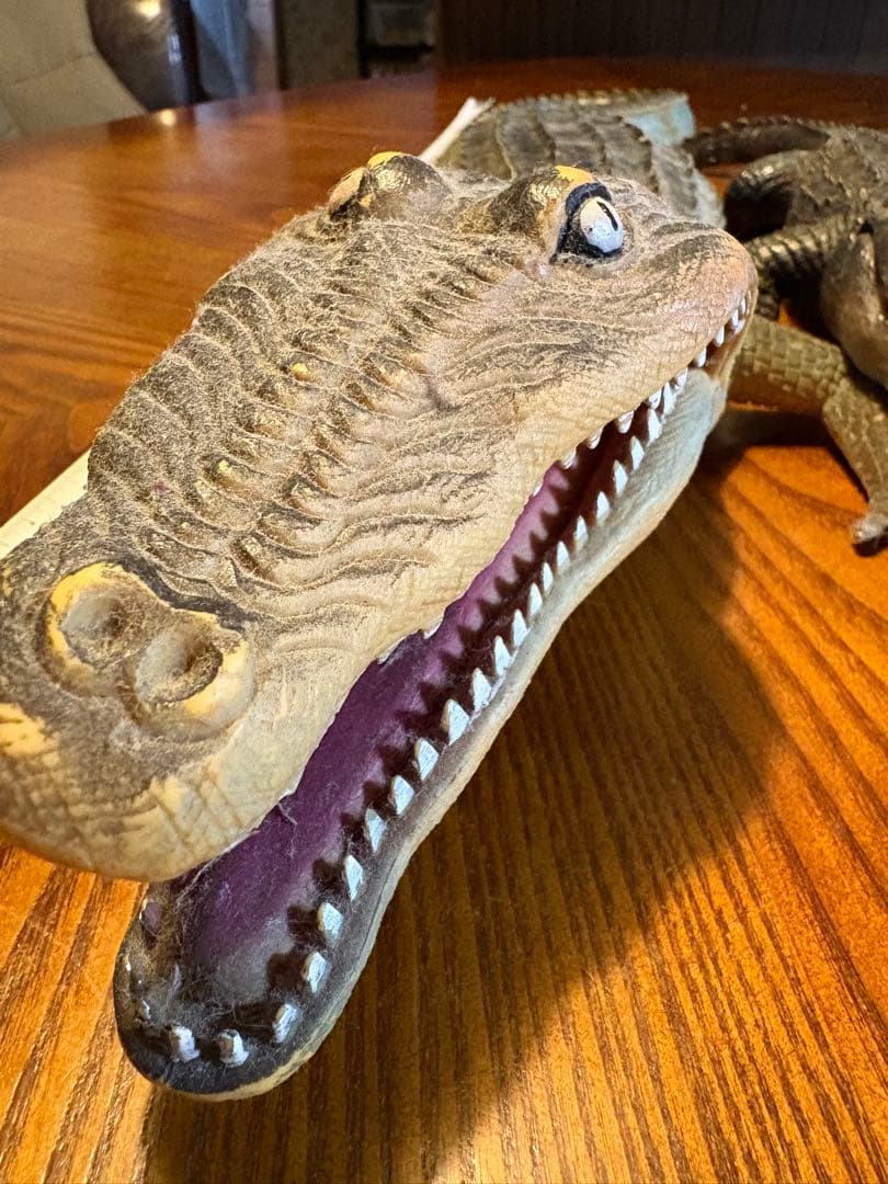 ワニフィギュア 7体セット　大型75センチ