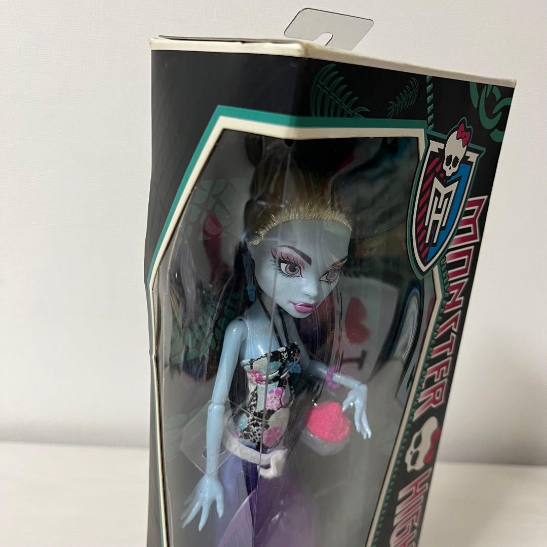 MONSTER HIGH　モンスター・ハイ　アビー・ボミナブル