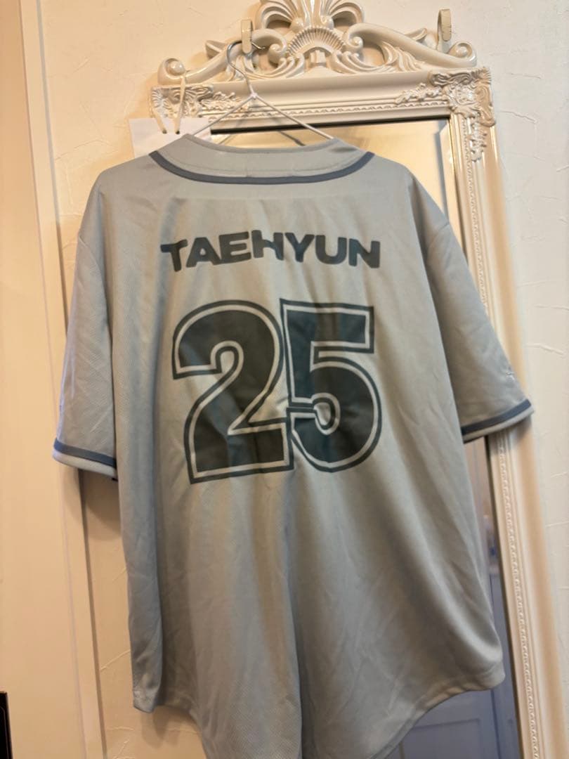 TXT ACT:TOMORROW IN JAPAN テヒョン　ユニフォーム