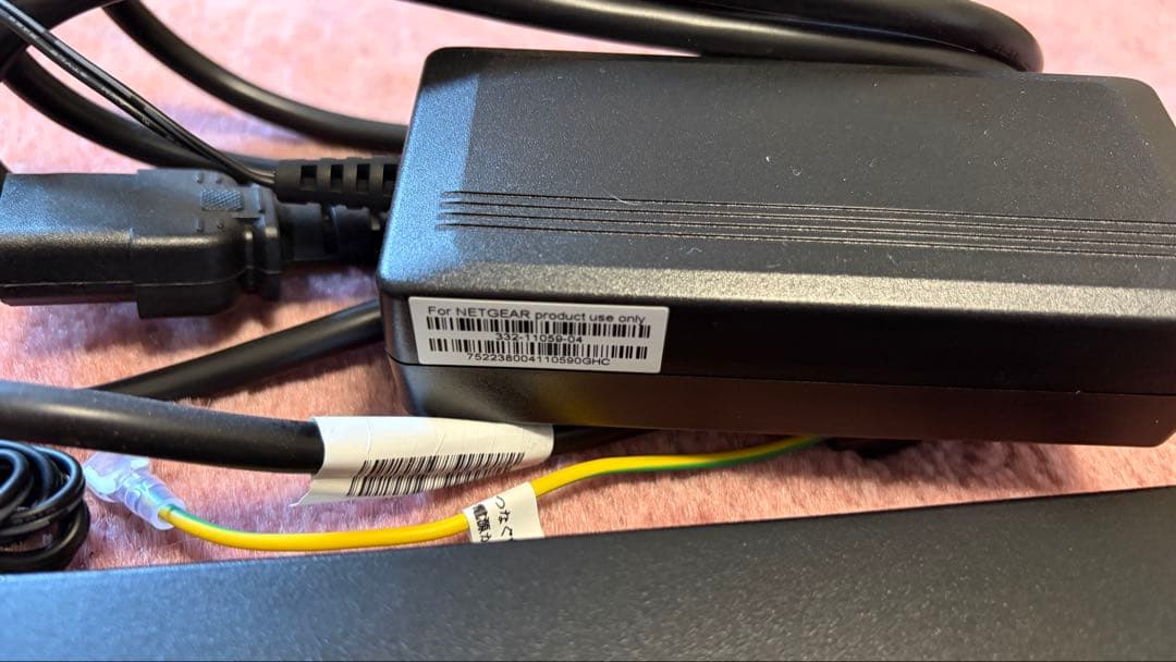 新品未使用 netgear GS305P v2 POE スイッチングハブ