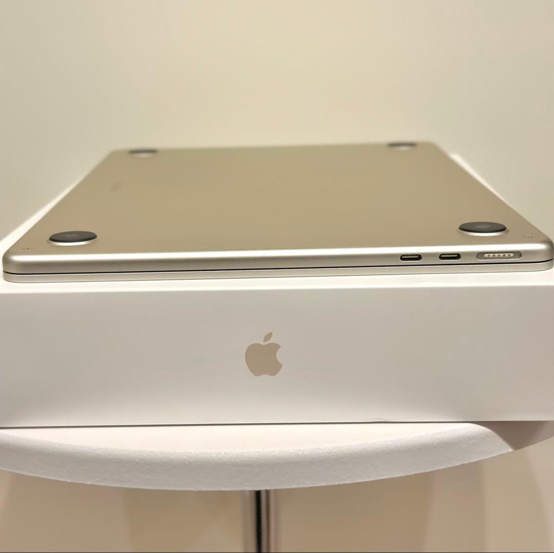 【UK配列】MacBook Air M2 / メモリ16GB / 512GB