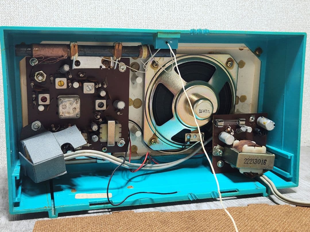 1970年代 昭和レトロ RH-556 東芝 AM 卓上 ラジオ アンティーク