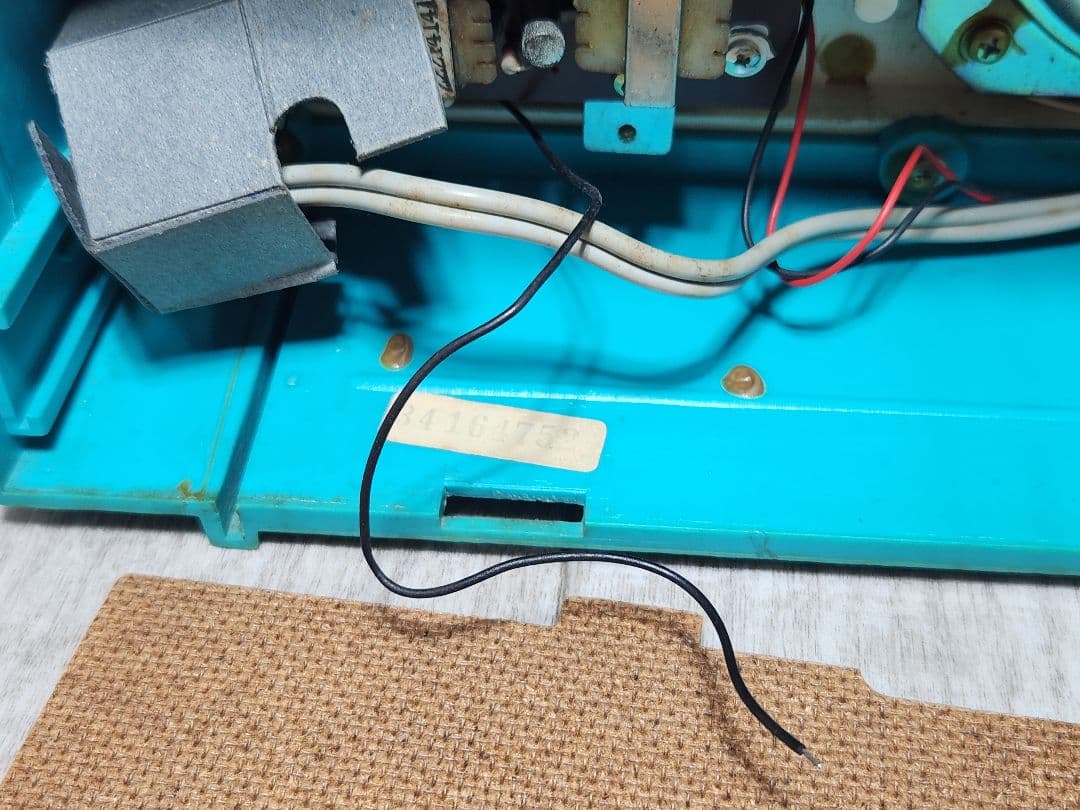 1970年代 昭和レトロ RH-556 東芝 AM 卓上 ラジオ アンティーク