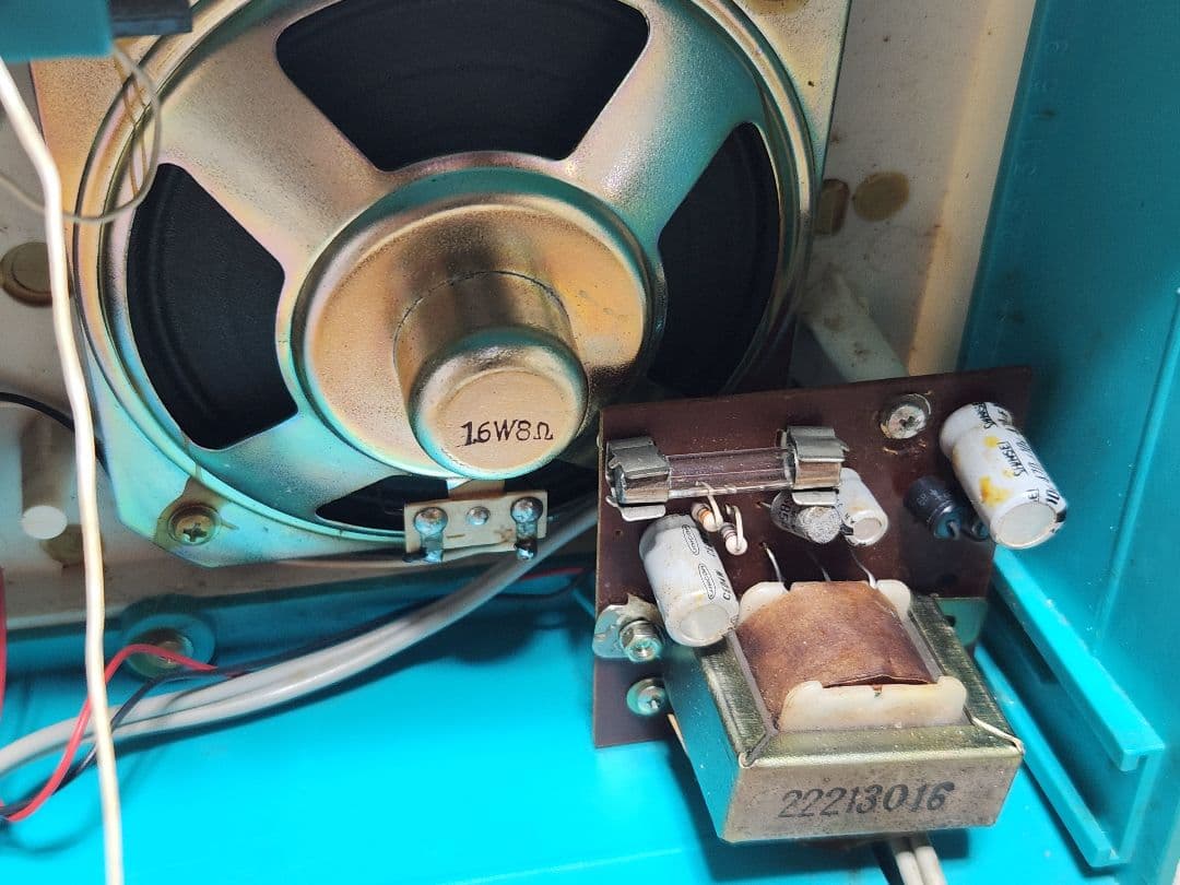 1970年代 昭和レトロ RH-556 東芝 AM 卓上 ラジオ アンティーク