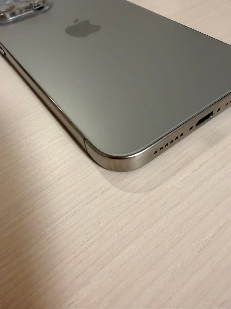 iPhone15ProMax 256GB ナチュラルチタニウム