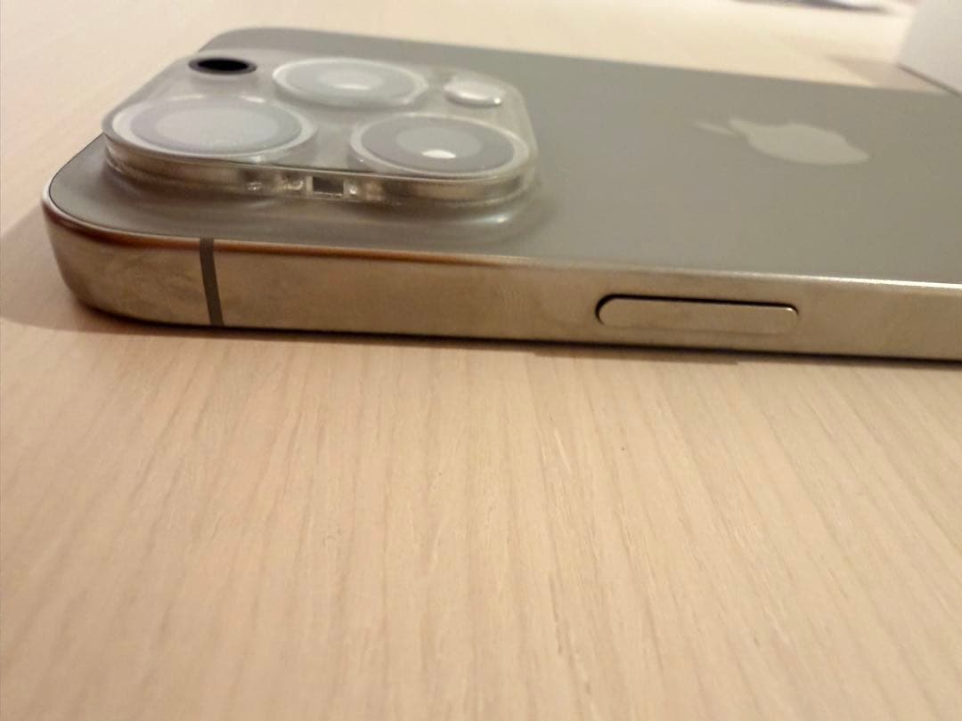 iPhone15ProMax 256GB ナチュラルチタニウム