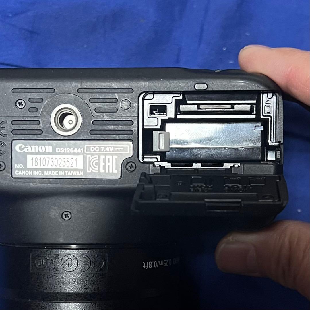 Canon EOS-kissX7 EF-S18-55mmIS付き　美品