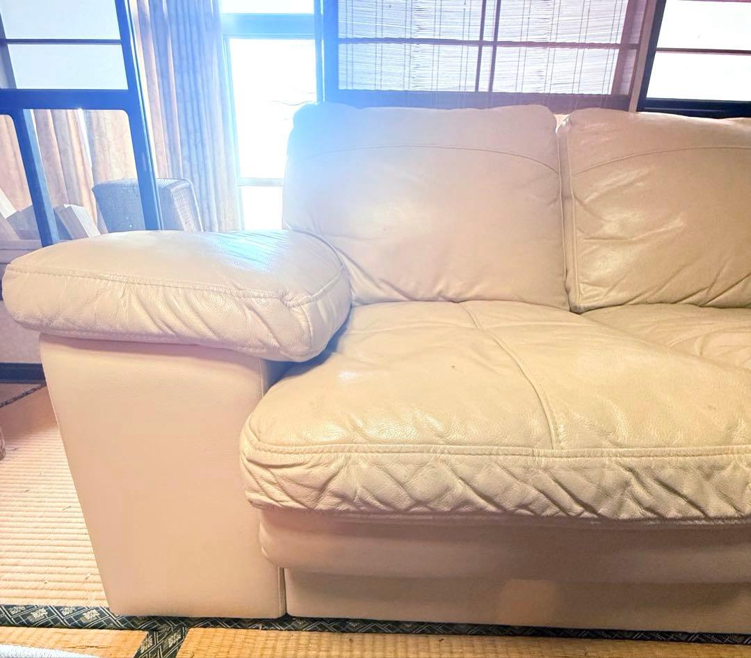 2237様感謝‼️これさえあれば‼️春の暮らしに‼️2人がけソファ人工皮革　ニトリ