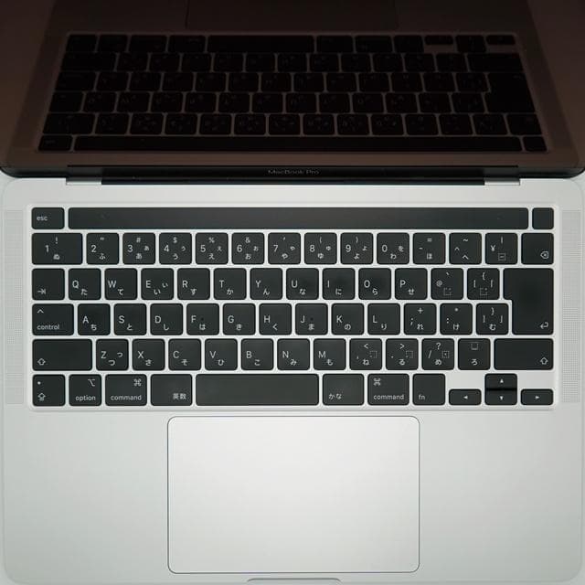 【美品】MacBook Pro 13_2020 i7/16GB/512GB_SV