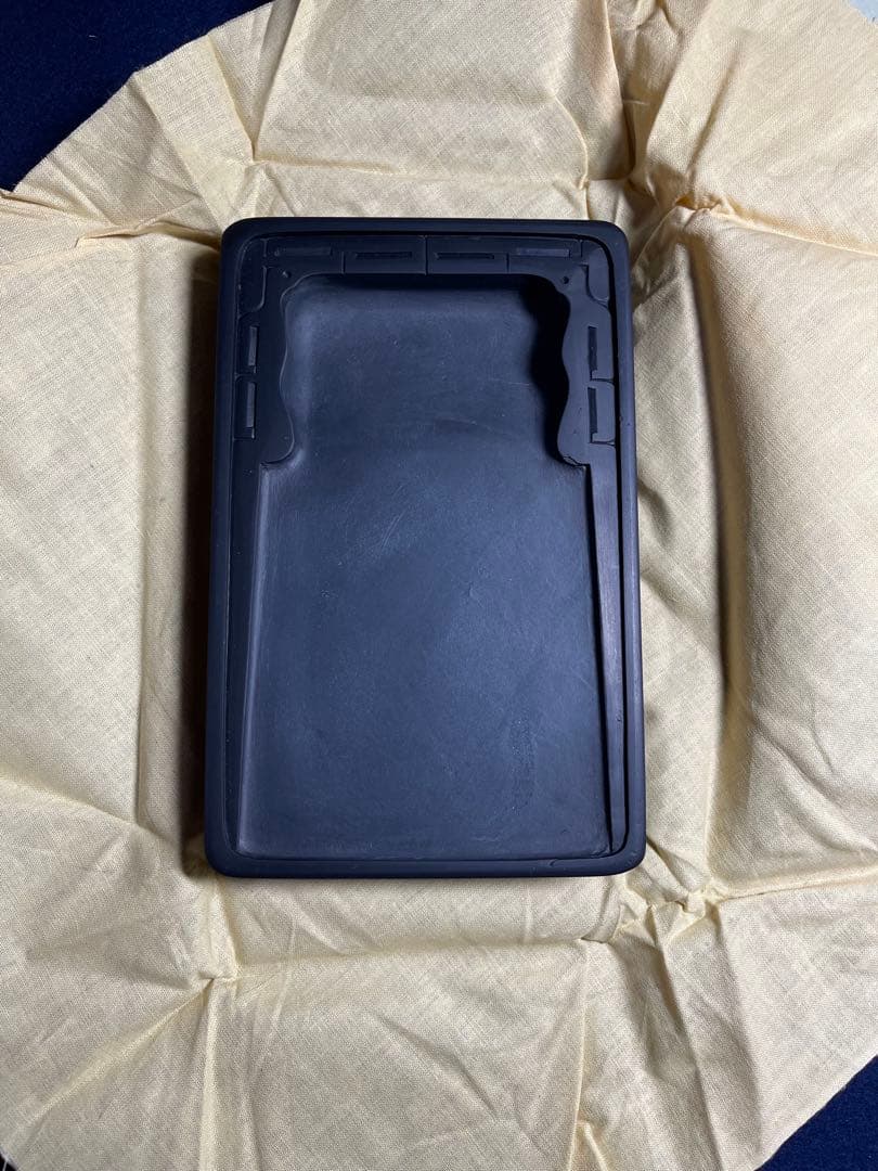 【墨研】雨畑硯◆芳龍閣謹製「献納硯」◆未使用品◆書道具 文房四宝 和硯